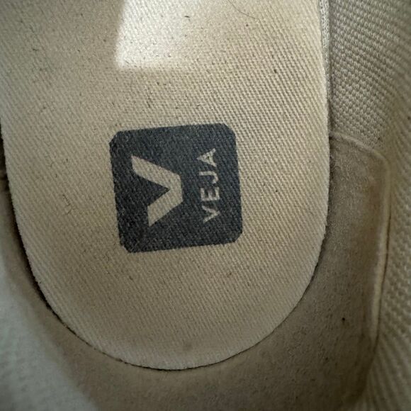 Veja V-10 Sneakers in white with metallic pink size women’s 10 - Picture 10 of 10